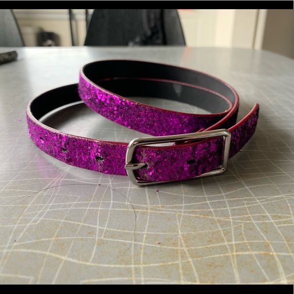 Set of 2 sparkly leather belts - Picture 2 of 5